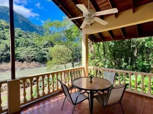 Prodej rodinného domu, La Ceiba, Honduras, 4080 m2