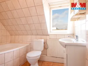 Prodej bytu 2+1, Cvikov - Cvikov II, Komenského, 48 m2