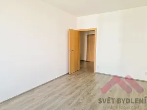 Pronájem bytu 2+kk, Praha - Čakovice, Tryskovická, 65 m2