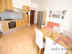 Pronájem bytu 2+kk, Praha - Nové Město, Koubkova, 53 m2