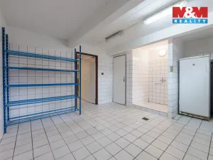 Prodej obchodního prostoru, Karlovy Vary, Moskevská, 85 m2