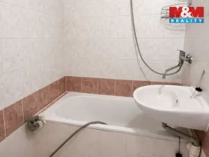 Pronájem bytu 1+kk, Pardubice - Polabiny, Bělehradská, 36 m2