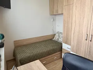 Pronájem bytu 2+1, Chrudim, Na Ostrově, 35 m2