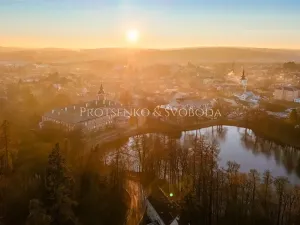 Prodej rodinného domu, Kamenice nad Lipou, nám. Husovo, 210 m2