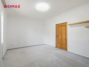 Prodej rodinného domu, Břasy, 298 m2