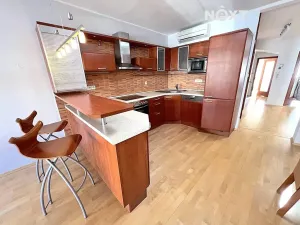 Pronájem bytu 2+kk, Uherský Brod, Masarykovo nám., 59 m2