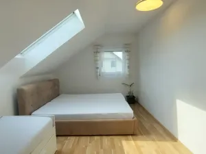 Pronájem bytu 3+kk, Mirotice, Za Truhlárnou, 59 m2