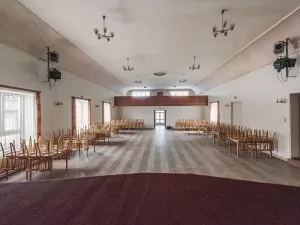 Prodej komerční nemovitosti, Klamoš, 865 m2