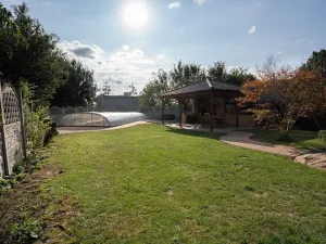 Prodej rodinného domu, Sobětuchy, 210 m2