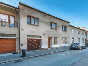 Prodej rodinného domu, Pardubice, Bezdíčkova, 240 m2