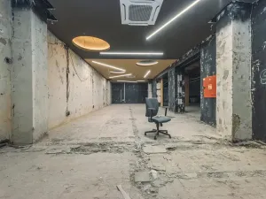 Pronájem obchodního prostoru, Pardubice, třída Míru, 390 m2