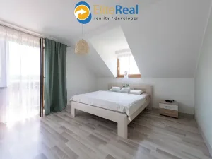 Prodej vícegeneračního domu, Příkazy, 344 m2