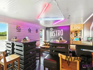 Prodej restaurace, Praha - Uhříněves, Přátelství, 172 m2