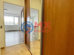 Prodej bytu 1+kk, Praha - Kobylisy, Kyselova, 28 m2