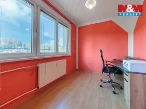 Prodej bytu 3+1, Habartov, Karla Čapka, 56 m2