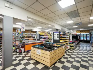 Prodej skladu, Turnov, Nádražní, 2438 m2