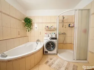 Prodej bytu 3+1, Šumperk, Finská, 84 m2