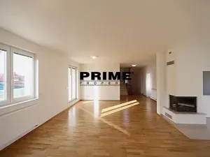 Pronájem rodinného domu, Praha, Ke smrčině, 270 m2