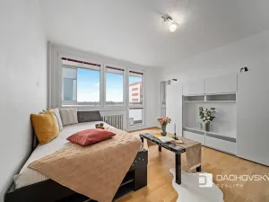 Prodej bytu 1+1, Hradec Králové, Třebechovická, 35 m2