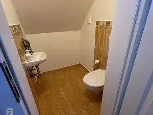 Pronájem bytu 1+kk, Dobřichovice, Randova, 40 m2