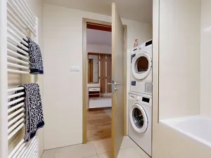 Prodej bytu 2+kk, Praha - Smíchov, Za Ženskými domovy, 52 m2