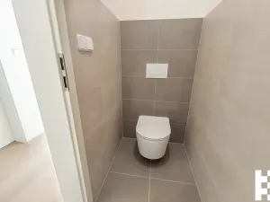 Prodej bytu 3+kk, Praha - Bohnice, Lodžská, 87 m2