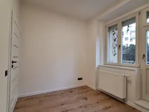 Pronájem bytu 2+kk, Praha - Vršovice, Rybalkova, 44 m2