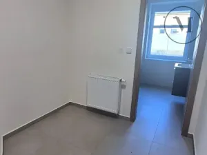 Pronájem bytu 2+kk, České Budějovice, Novohradská, 50 m2