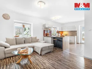 Prodej chalupy, Tanvald, Poštovní, 179 m2