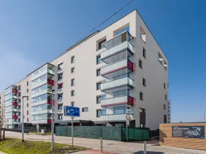 Pronájem bytu 2+kk, Praha - Hloubětín, Sobí, 54 m2