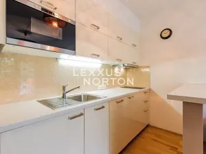 Pronájem bytu 2+kk, Praha - Veleslavín, Pod dvorem, 37 m2