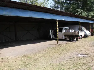 Pronájem garážového stání, Karlovy Vary, Jáchymovská, 30 m2