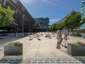 Pronájem kanceláře, Praha - Michle, Vyskočilova, 743 m2