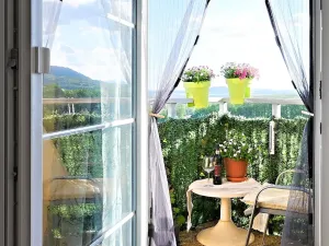 Prodej bytu 2+1, Chlumec, Stradovská, 64 m2