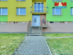 Prodej bytu 4+1, Záchlumí, 74 m2