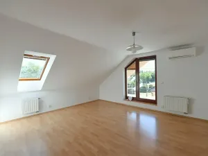 Prodej rodinného domu, Horoměřice, 350 m2