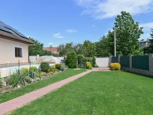 Prodej rodinného domu, Horoměřice, 350 m2