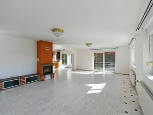 Prodej rodinného domu, Světice, 400 m2
