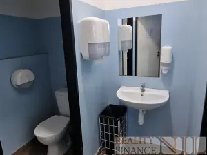 Pronájem skladu, Plzeň, 1074 m2