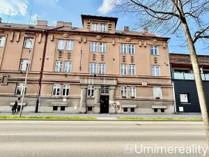 Prodej bytu 3+kk, Dvůr Králové nad Labem, nábřeží Benešovo, 76 m2