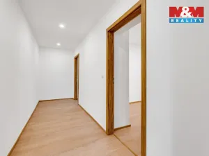 Prodej bytu 3+kk, Lochovice, 104 m2