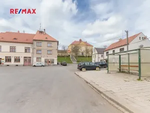 Prodej bytu 1+1, Čistá, nám. Václavské, 43 m2