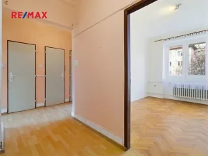 Prodej bytu 2+1, Plzeň, Částkova, 56 m2