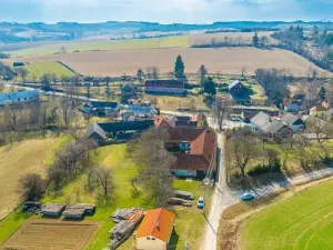 Prodej zemědělské usedlosti, Radonín, 185 m2