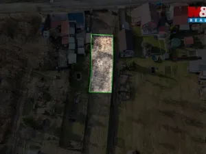 Prodej zahrady, Lom, 330 m2