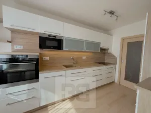 Pronájem bytu 3+kk, Praha - Stodůlky, V hůrkách, 78 m2