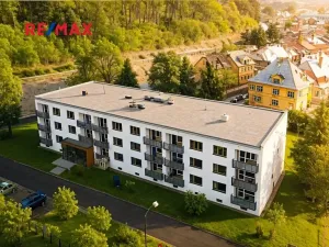 Prodej komerční nemovitosti, Kraslice, Palackého, 1800 m2