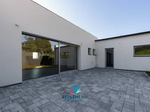 Prodej rodinného domu, Dubí, V Aleji, 206 m2