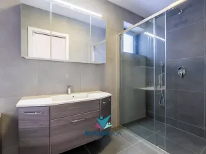 Prodej rodinného domu, Dubí, V Aleji, 206 m2