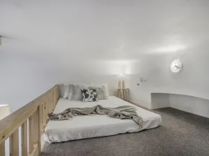 Pronájem bytu 1+kk, Praha - Žižkov, Milíčova, 25 m2